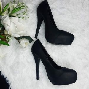 Black High Heels